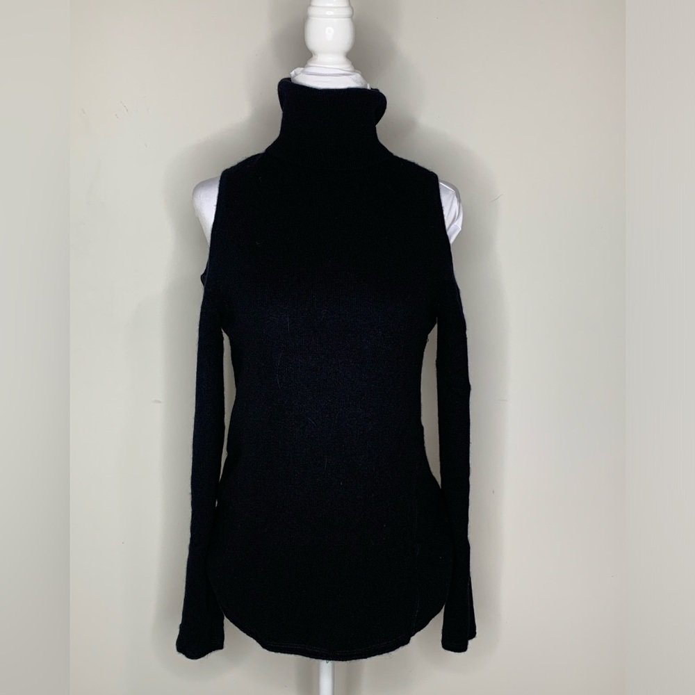 BN6 ANTONIO MELANI 100% Cashmere Blouse Cut out Long Sleeve Turtleneck Small